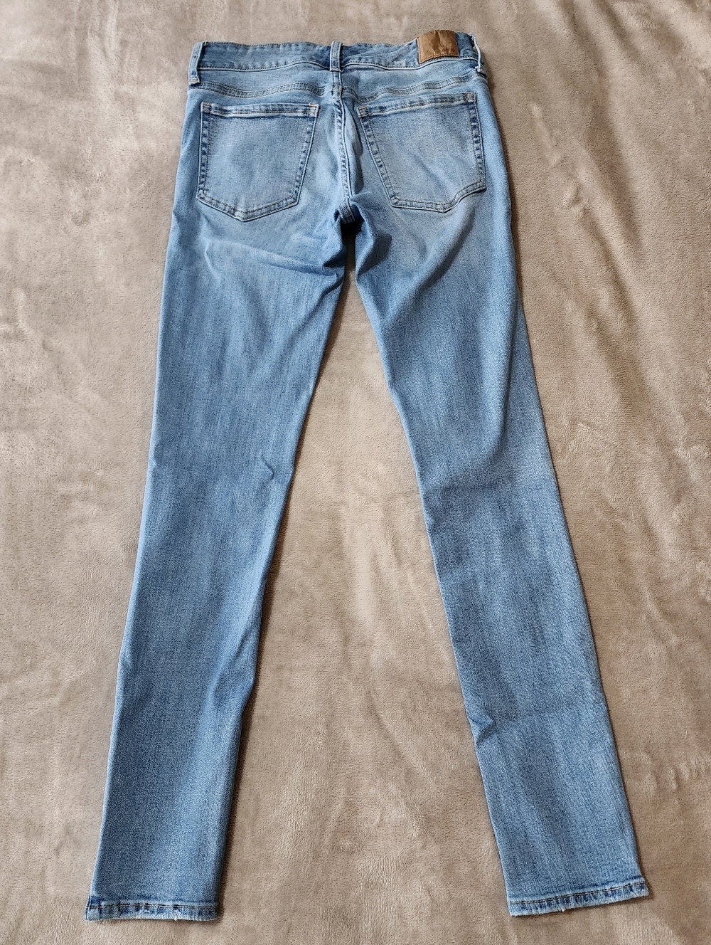 Aéropostale Low Rise Jegging Jeans | 4 | Distressed - Picture 9 of 9